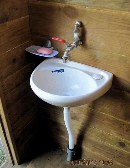 Zuhany és WC önálló telepítése egy nyári rezidenciához saját kezűleg