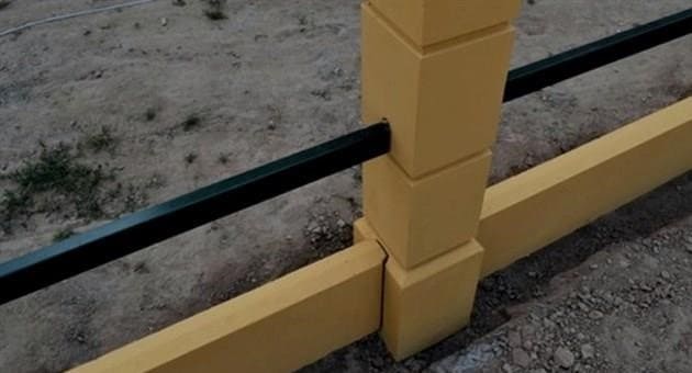 Beton kerítésoszlopok: előnyök és hátrányok, barkácsolás és gyártás