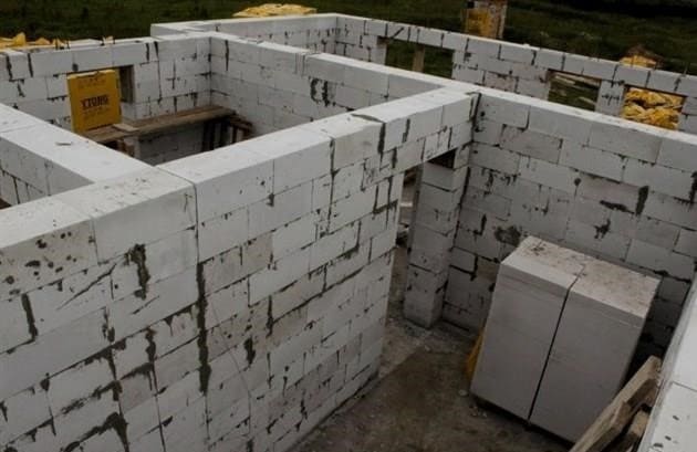 Milyen méretűek legyenek a blokkok a teherhordó falakhoz