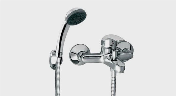 Zuhanytömlő: készülék, fő típusok és termékjavítás