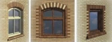 Az ablakok és ajtók elülső poliuretán keretezése.