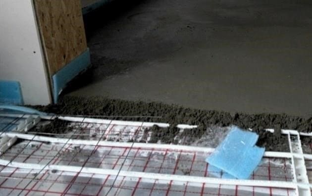 DIY ház javítás és javítás. Hogyan készítsünk vizes padlót?