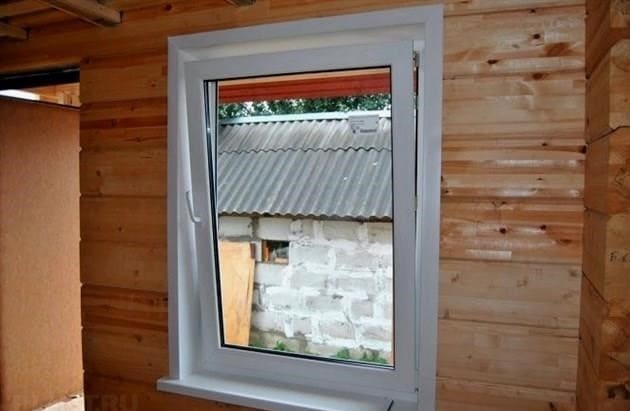 Ablakok faházban: szakmai tanácsok az ablakok megválasztásához és beépítésük jellemzőihez. Problémák a Windows nem megfelelő telepítésével