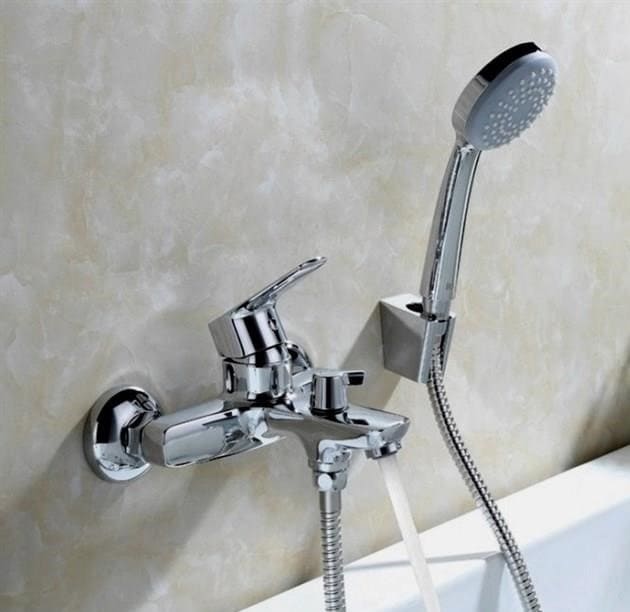 Fürdőszoba csaptelep, kiválasztási szabályok, típusok és felszerelés