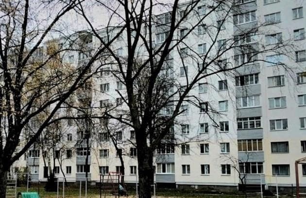 Egy standard projekt házai Minszkben: leírás, elrendezések, előnyök és hátrányok