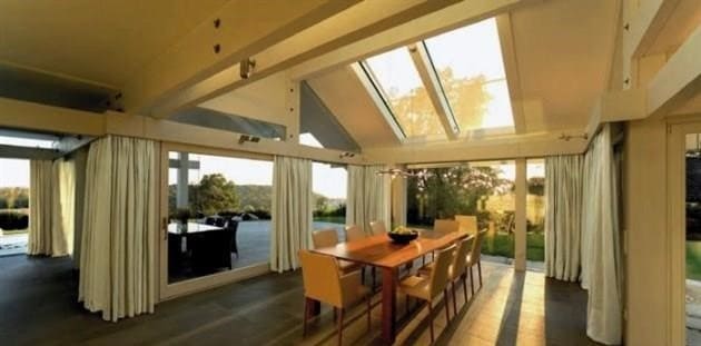 Panorámás ablakokkal rendelkező ház - az üvegezés technológiájának és kialakításának jellemzői (105 fotó)