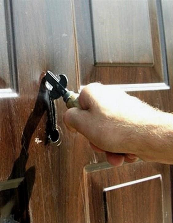 Hogyan szigeteljük a bejárati fém ajtót - vászon, doboz, repedések