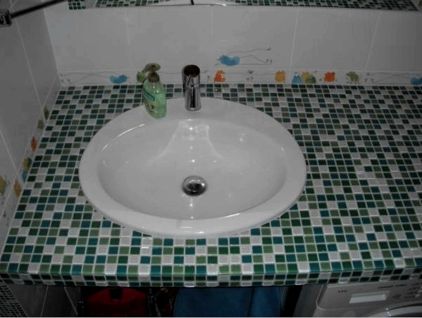 Gipszkarton pult a fürdőszobában (30 fotó). A szerkezet elhelyezése, felszerelése. Opciók, gipszkarton burkolat