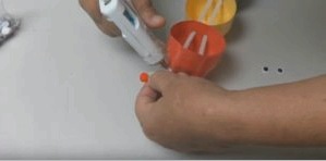Kézműves műanyag palackokból: 5 érdekes ötlet, amelyet könnyen megvalósíthat a saját kezével
