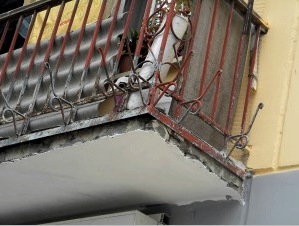 DIY erkély javítás (39 fotó): alap, üvegezés és szigetelés