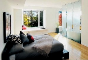 Üveg válaszfalak a lakásban: előnyök, jellemzők és 4 szín