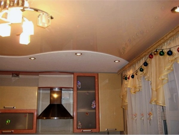 Konyhai tervezés Hruscsovban (45 fotó). Padlók, mennyezetek, falak és ajtók befejezése. Bútor, világítás, tervezési stílus
