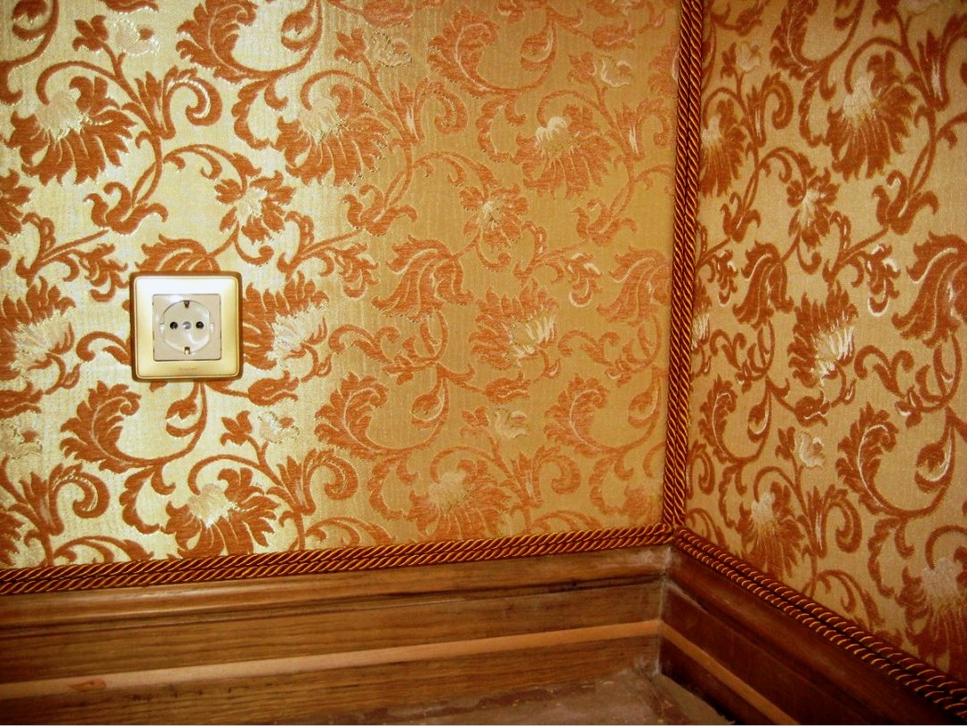 A tapéta visszaragasztása (33 fotó). Különböző típusú vásznak ragasztása festékre és egyéb felületekre