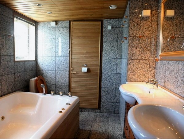 Fürdőszoba mennyezet - 5 modern lehetőség