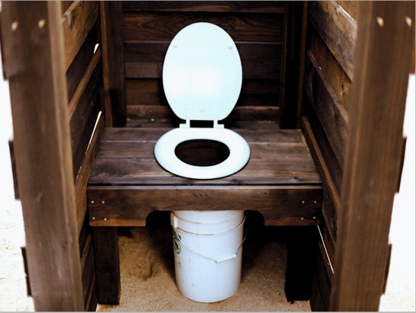 Ország WC - a legegyszerűbb lehetőség a szerkezet megépítésére