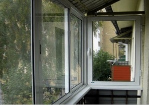 Erkély javítása Hruscsovban (36 fotó): keretrendezés, PVC ablakok beépítése, külső és belső dekoráció, szigetelés