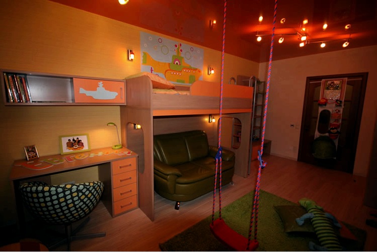 Különböző nemű gyermekek számára kialakított gyermekszoba belseje (36 fotó): hogyan lehet kiosztani személyes teret minden gyermek számára