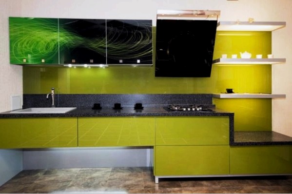 Gyönyörű konyhák a lakásokban a tulajdonosok kreatív hozzáállásának eredményeként