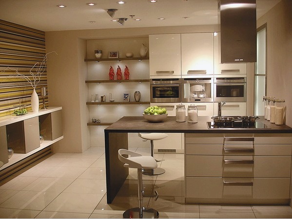 Egy kis konyha belseje (45 fotó): elrendezési lehetőségek, klasszikus stílusú és országtervezés