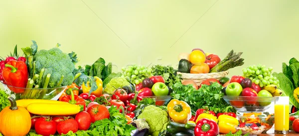 Egész évben friss gyümölcsök és zöldségek a saját ágyadból a lakóházadban.