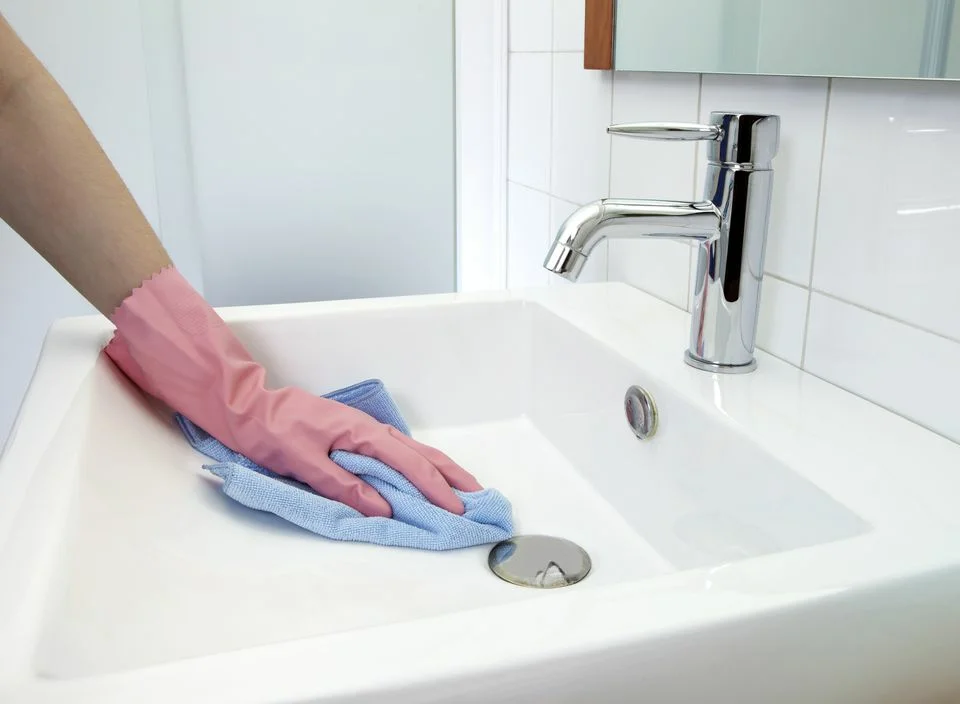 9 módja a vízvezeték tisztítására rögtönzött eszközökkel