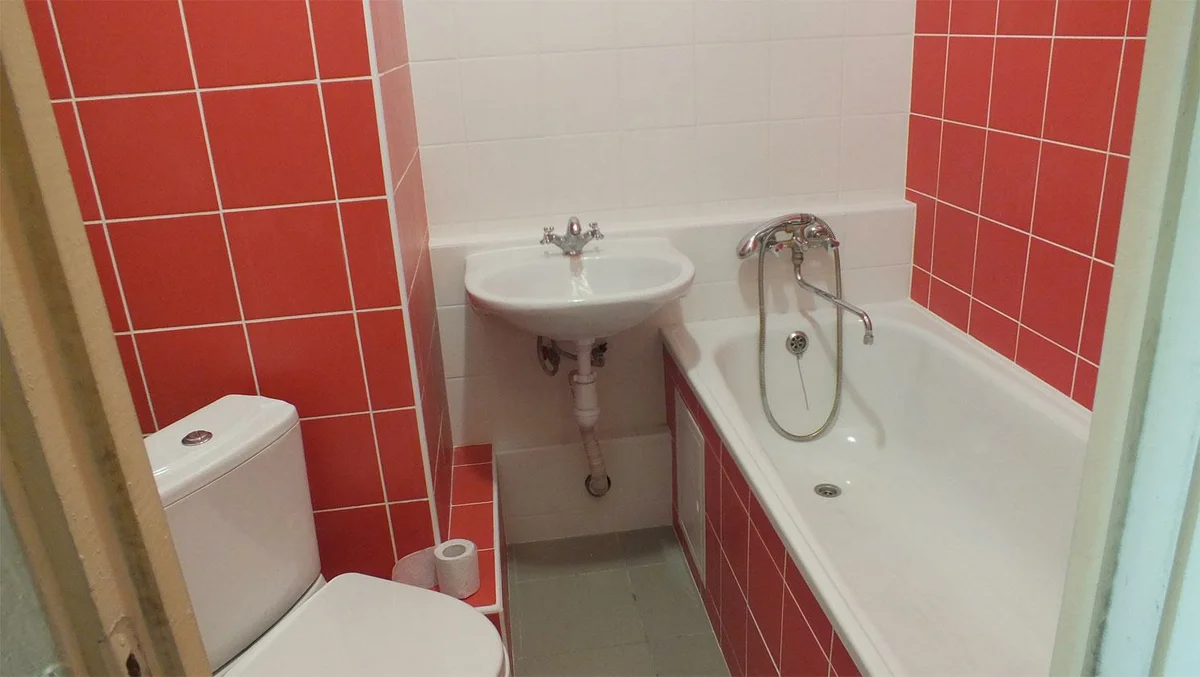 A fürdőszoba felújítása 2000 rubelért Lehetséges??