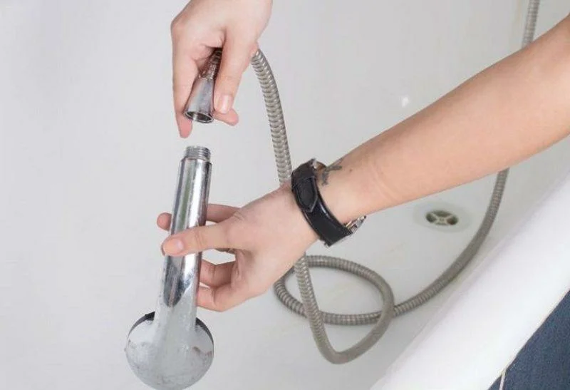 Egyszerű módja a zuhanyfej vízkőmentesítésének - 30 perc, kész!!